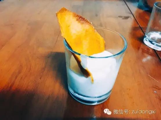 已經被「曬乾的芒果」在浸水15分鐘後竟然還原成芒果？！挑戰不可能，馬上買一包來試試看！ 