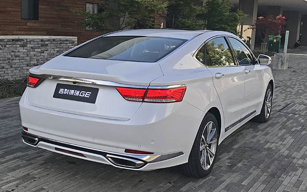 吉利 BORUI GE 配置曝光！除了 PHEV 還搭載二級半自動駕駛技術！直接完勝對手！ 