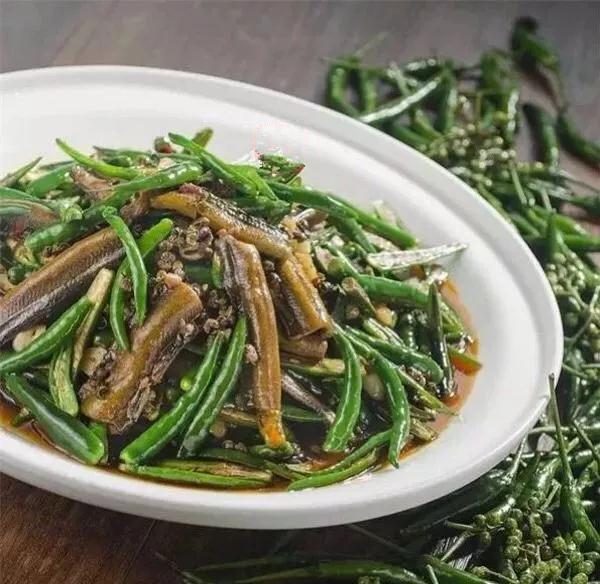 特製應季鱔魚13款，好吃滋補更旺銷！