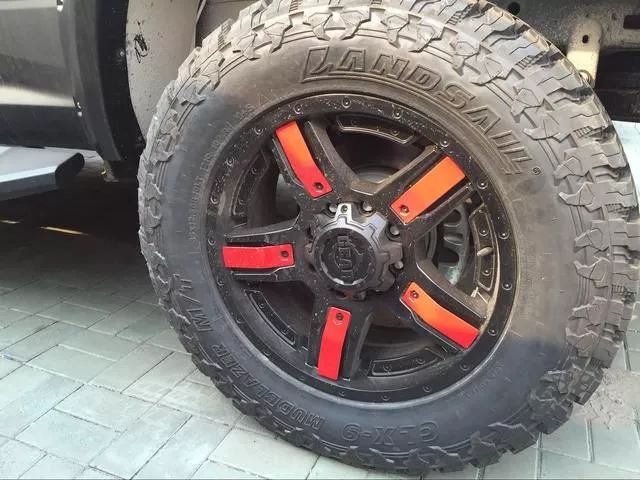 一個輪胎到底能用多久？大多數車主都說不清楚  