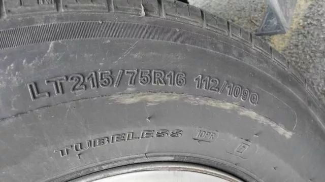 一個輪胎到底能用多久？大多數車主都說不清楚  