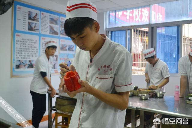 作為一個廚師，到底有多辛苦？