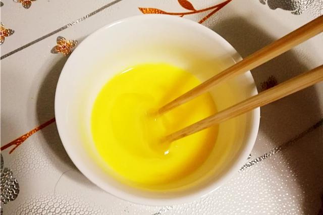如何蒸出平滑如鏡的雞蛋羹？！
