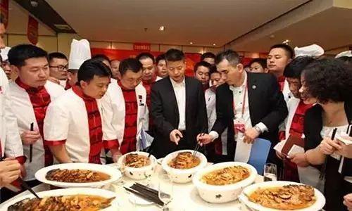廚師自己開飯店當老闆容易虧本，問題都出在這
