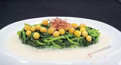 精緻美食引精緻食客！美味佳肴等著你的到來
