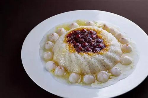 為了正名川菜，他不惜與食客為敵