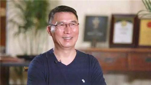 為了正名川菜，他不惜與食客為敵