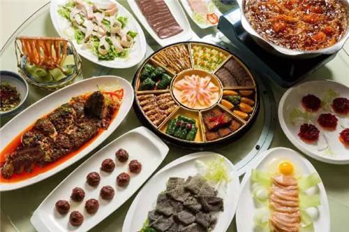 為了正名川菜，他不惜與食客為敵
