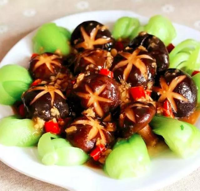 周末待客18道美味的家宴菜，做法簡單，自己做比去飯店都上檔次！