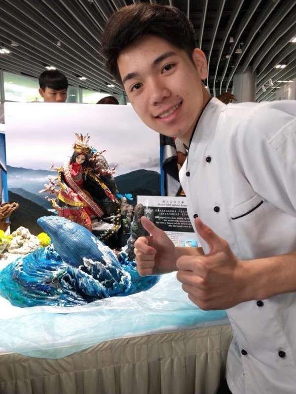 睫毛全是一根根種的！　17歲台灣學生每天只睡3小時　摘下翻糖蛋糕國際銀牌