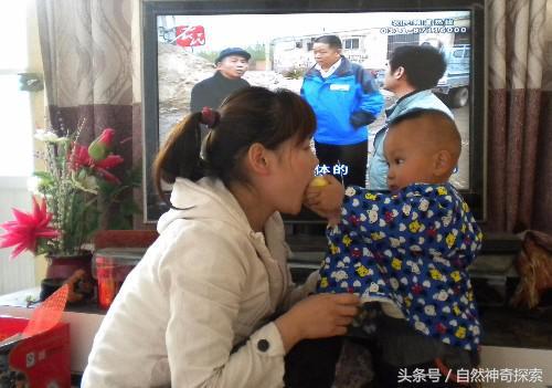 回娘家探望爸媽，無意看見母親手機里一封簡訊，讓我忍不住想斷絕母女關係！