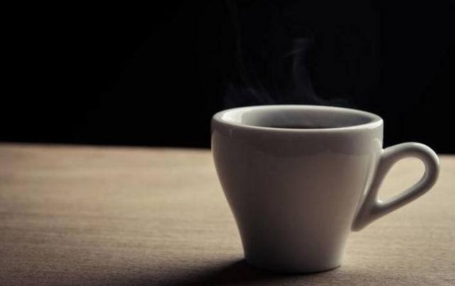 心理測試：選出你最喜歡的一個杯子，測試這輩子誰會陪你到老 