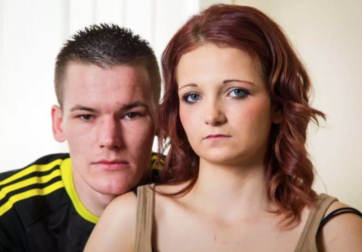 她12歲被哥哥「得逞」成為「英國史上最小產婦」！曾轟動全球「12年後現在模樣」讓所有人看哭