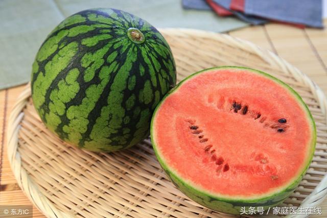多吃4種食物，可幫助肝臟降火，比吃藥管用多了 