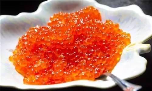 注意！「甲狀腺腫大」都是自己吃出來的! 七種食物越吃「脖子越腫」，最好別吃了！