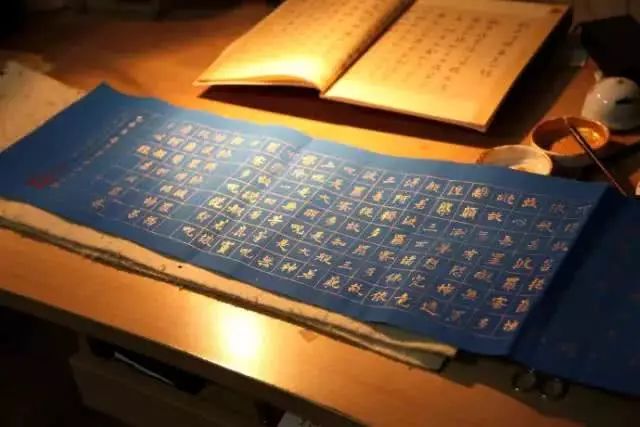 為何明星們偏愛抄經，原來福報這麼大 - 天天好運