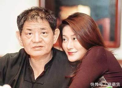 15年前她扔下剛滿月的兒子跳樓身亡，如今兒子已長得又高又帥！