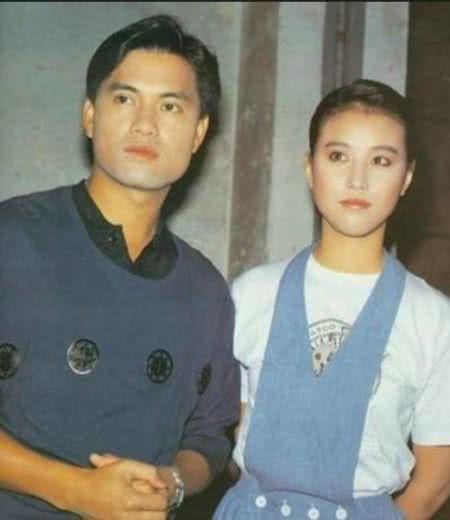 爸爸是帥氣男神，媽媽是億萬富婆，如今他15歲，長相實在不敢恭維 