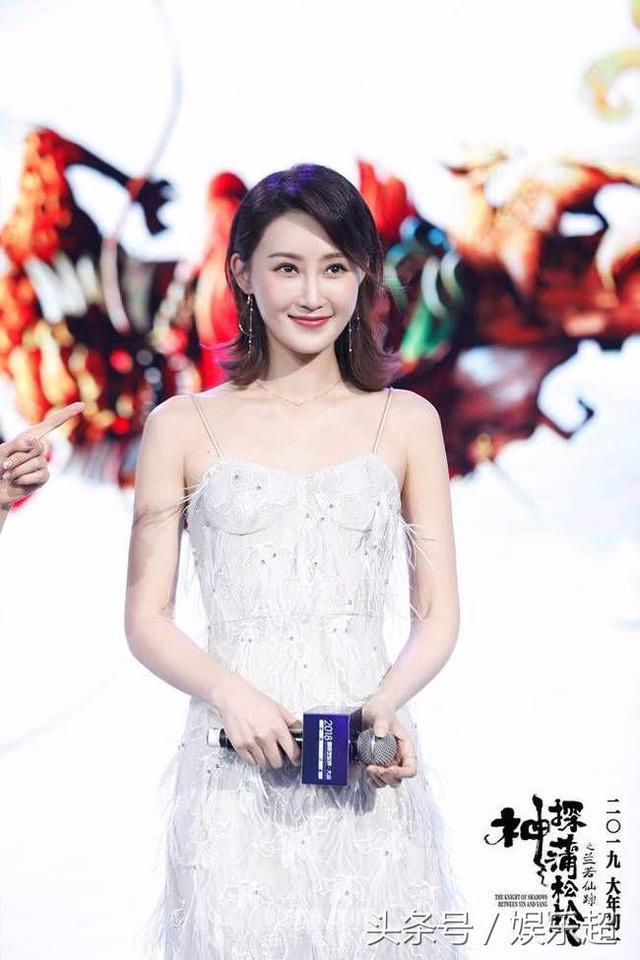 成龍三位前女友現狀對比，這差距還真大，沒想到她比吳綺莉還慘 ! 
