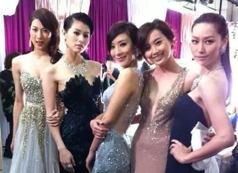 曾是TVB四大花旦之一，婚變後再遇老公破產