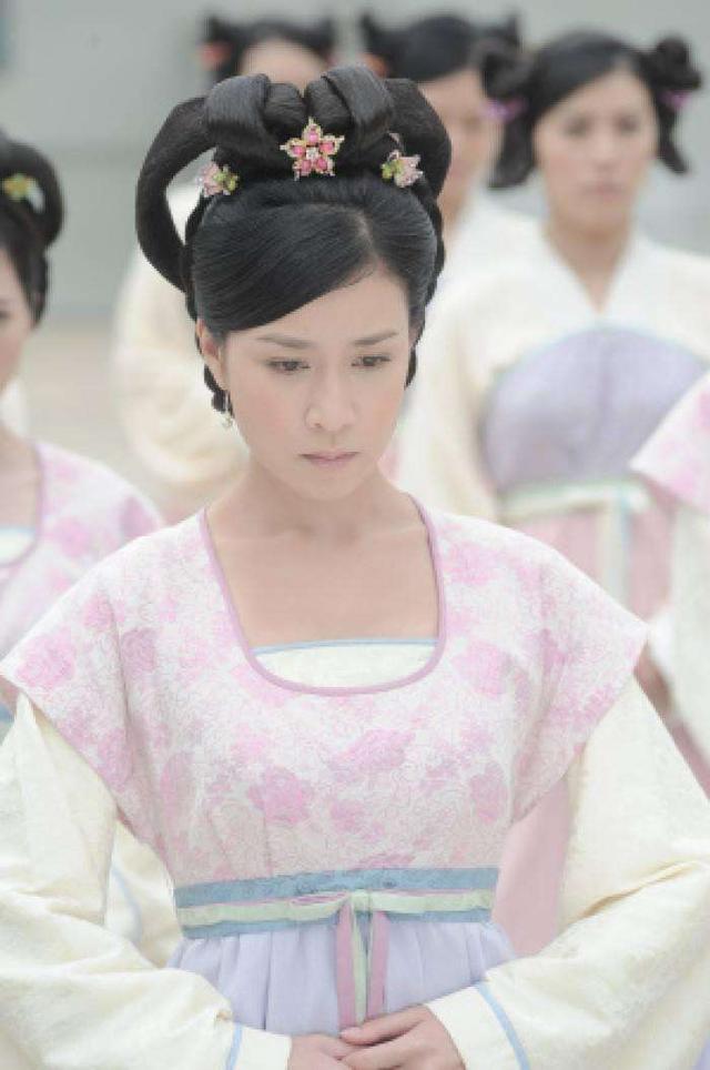 《深宮計》劉心悠火了，佘詩曼生日卻冷淡無比，新人舊人差別好大