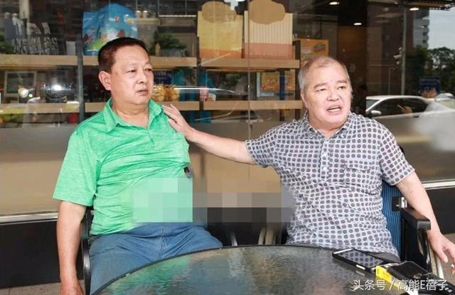 張韶涵再度被爸爸和舅舅出面控訴毀約棄養父母，要她「磕頭認錯」