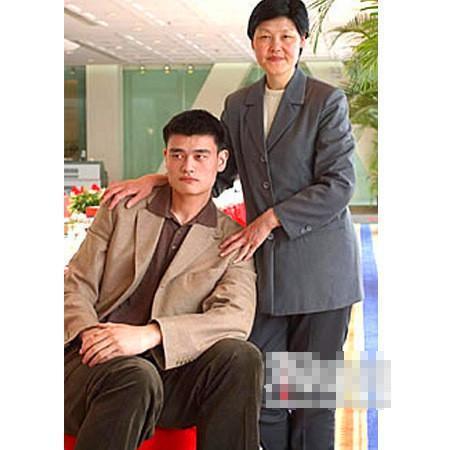 明星母子照大曝光，第五張無人可超越，林心如的婆婆驚為天人 