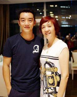 明星母子照大曝光，第五張無人可超越，林心如的婆婆驚為天人