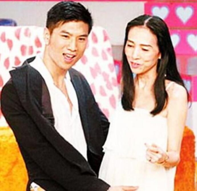 「老牛吃嫩草」的6大女星:圖4遭小鮮肉暴打，圖6還要追生第四胎!
