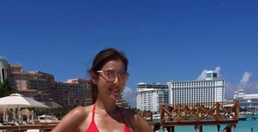 又一前TVB花旦火了，50歲育有3兒女容顏身材不變樣，回巢再拍港劇 !