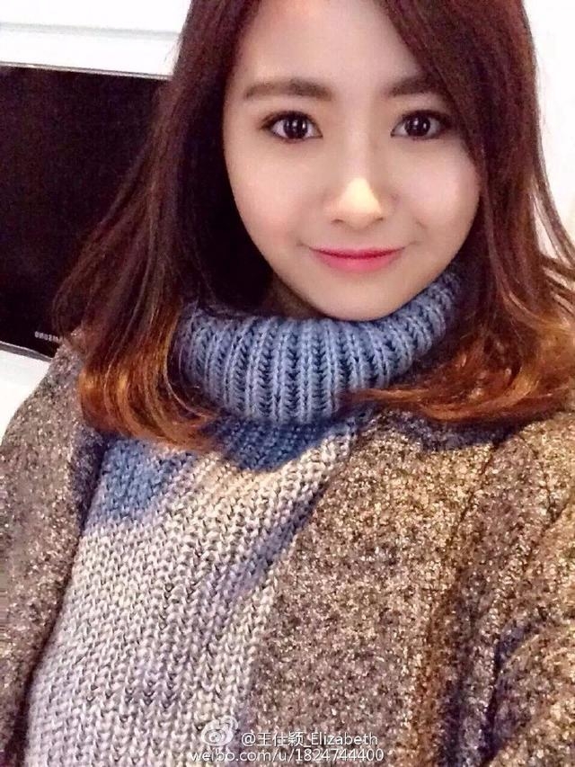 是否對《功夫》裡的「啞巴小女孩」還有印象？如今已經22歲的她竟然長「這樣」，網友直呼：放開她！ 