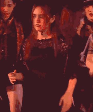 強國畫師出軌19歲女團成員！棄16年元配「小三幻滅vs正宮」 網驚嚇：這眼光？