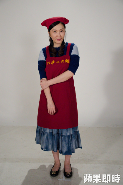 張玉嬿帶「4個女兒」宣告復出！50歲的她「愛過謝祖武」至今依舊單身，原來全因當年... 