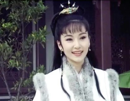張玉嬿帶「4個女兒」宣告復出！50歲的她「愛過謝祖武」至今依舊單身，原來全因當年... 