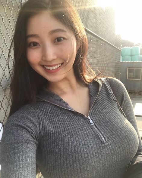 微肉又怎樣！「身材明顯很過分」…男人都偷瞄：眼睛吃很飽