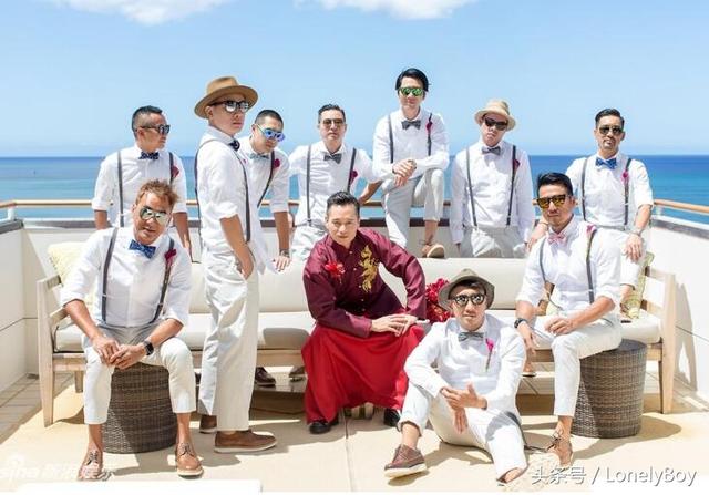 安以軒在「浪漫夏威夷」完婚，婚紗卻被網民酸：「像豬大腸！」最後接到捧花的竟然是「她」！ 