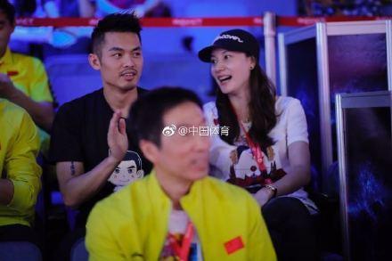 林丹謝杏芳同框，全程無交流？謝杏芳看老公的眼神好甜 