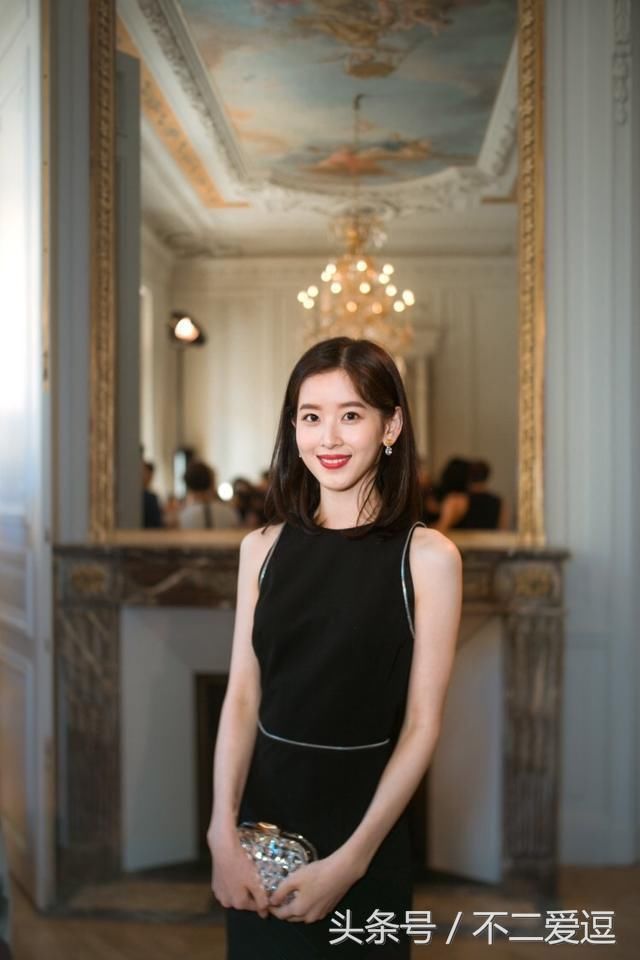 含著「金湯匙」出生，無人敢潛規則的6大女星，最後一位簡直不敢惹！