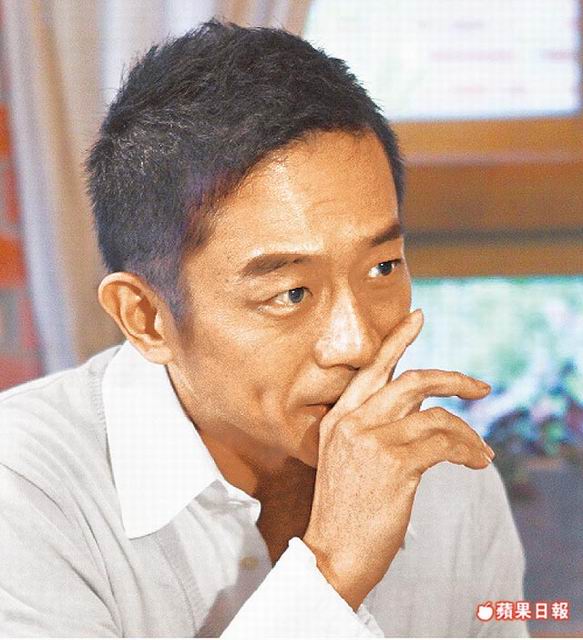 陳昭榮「牽手22年賢妻」首次曝光！多次「和葉全真傳緋聞」的他，坦言老婆「這樣說」！網友都不敢有意見！ 