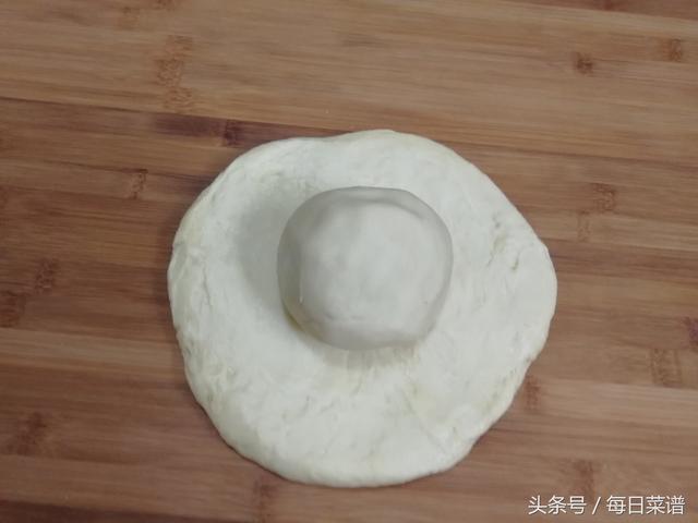 半碗油酥，一碗面，自製千層麻花，香甜酥脆，層次多，做法超簡單