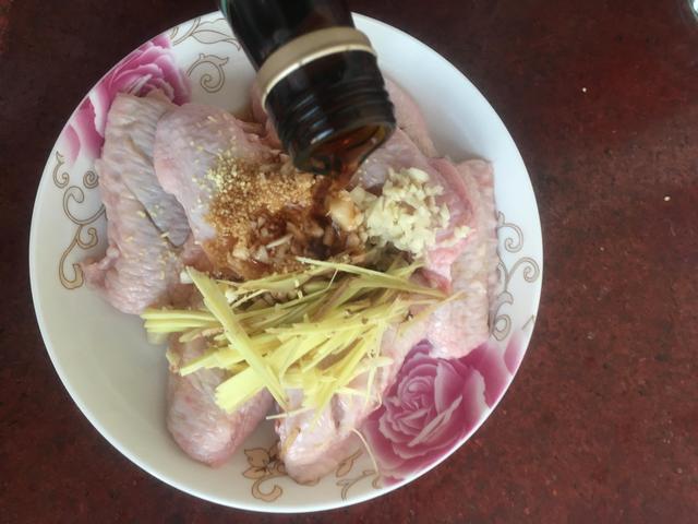 雞翅誰還用可樂燒，換種新做法，絕對讓你吃一口就上癮，快學起來