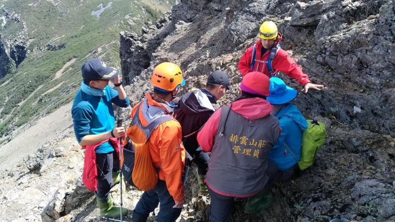 登山迷路求救援　直升機抵達後說沒事