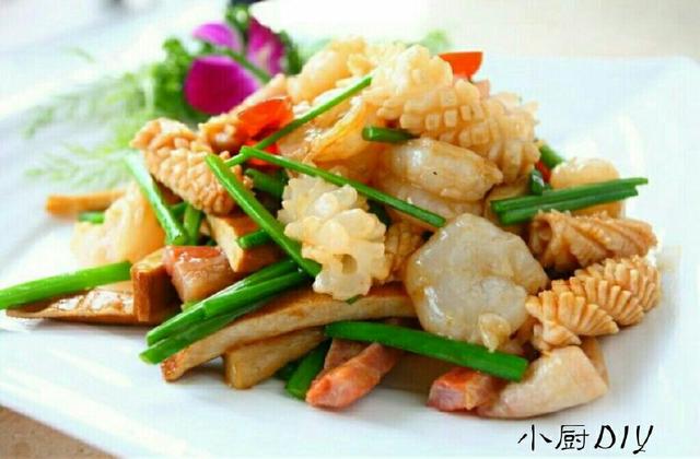 小廚教你製作6道特色的家常菜，下飯！而不失高檔次！