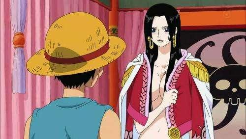 海賊王：女帝和娜美，誰才是路飛的官配？