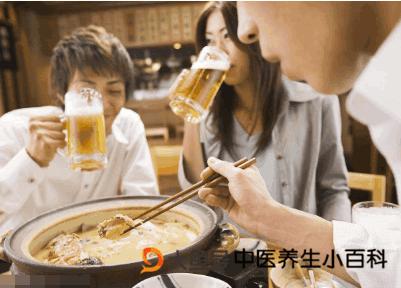 醉酒的危害有哪些？酒前做好這4點準備工作，不易醉酒！