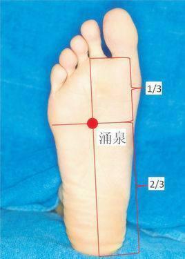 夏季正是排毒時，3大症狀說明你「中毒已深」，輕鬆排毒只需3件事