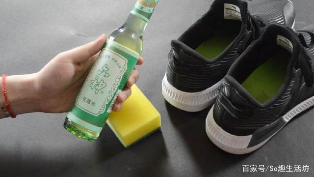百潔布上滴幾點花露水，沒想到作用這麼大，解決了家家戶戶的難題！ 