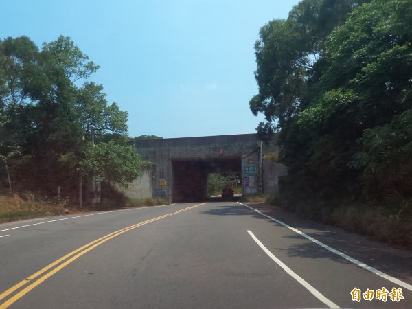 竹117線湖口鐵騎路危險彎道 地方盼截彎取直