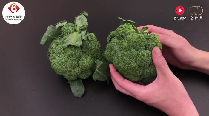 花椰菜好吃卻難清洗？教你簡單一招，水裡加點「它」，蟲卵污垢自己跑出來！ 