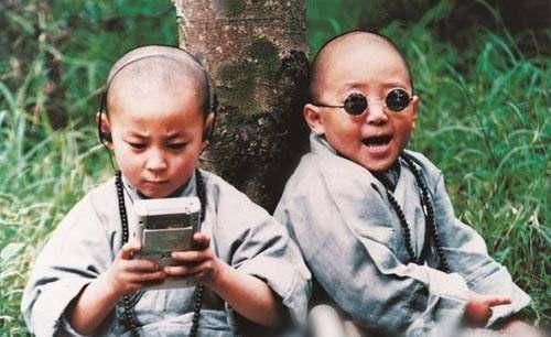 兩人同演《笑林小子》走紅，一人霸屏多年，他卻落魄打工湊學費！
